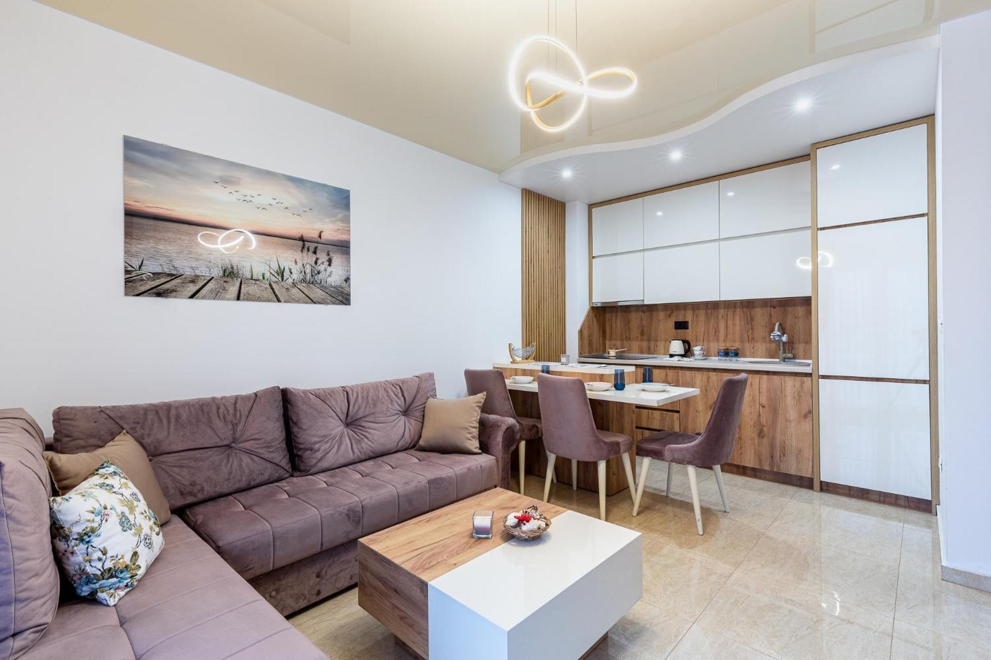 Comfy Nikic Budva